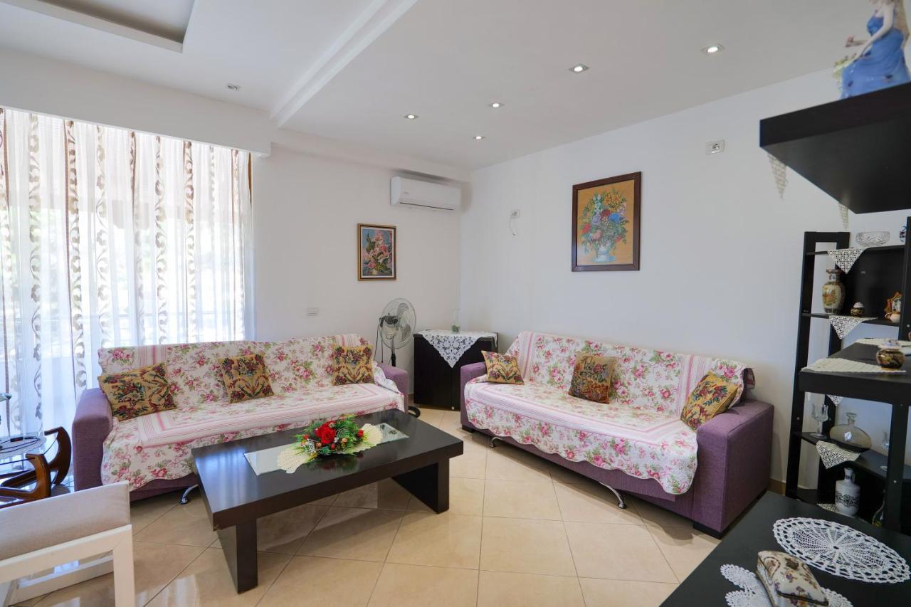 Arijons Apartments Саранде Екстериор снимка