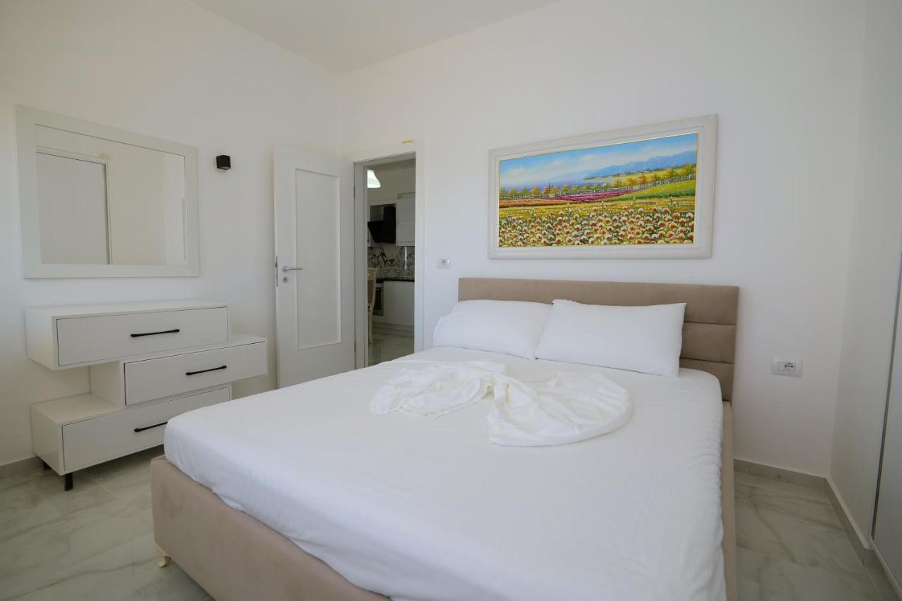 Arijons Apartments Саранде Екстериор снимка